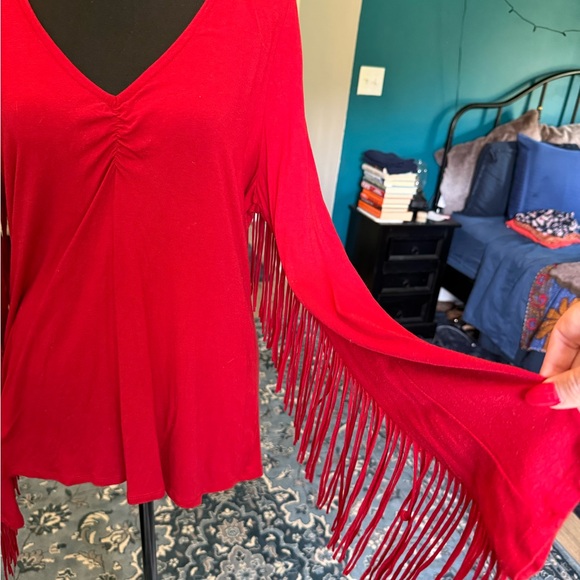 Idyllwind Vibrant Red V-Neck Fringed Blouse - Picture 2 of 4